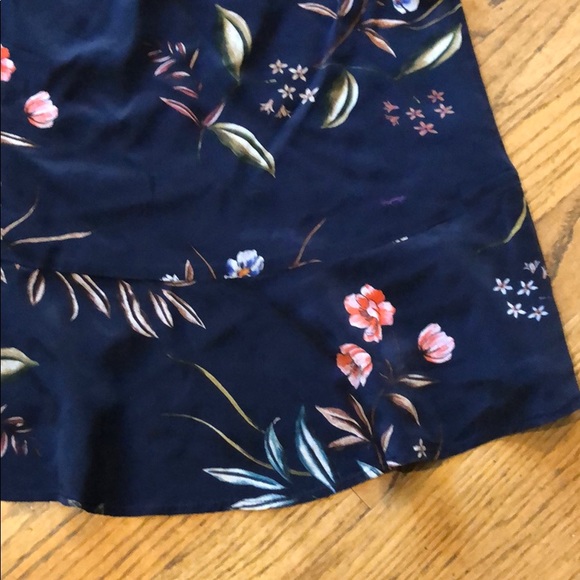 Amour Vert Floral Dress - Picture 5 of 7